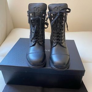 Chanel Combat boot size 39